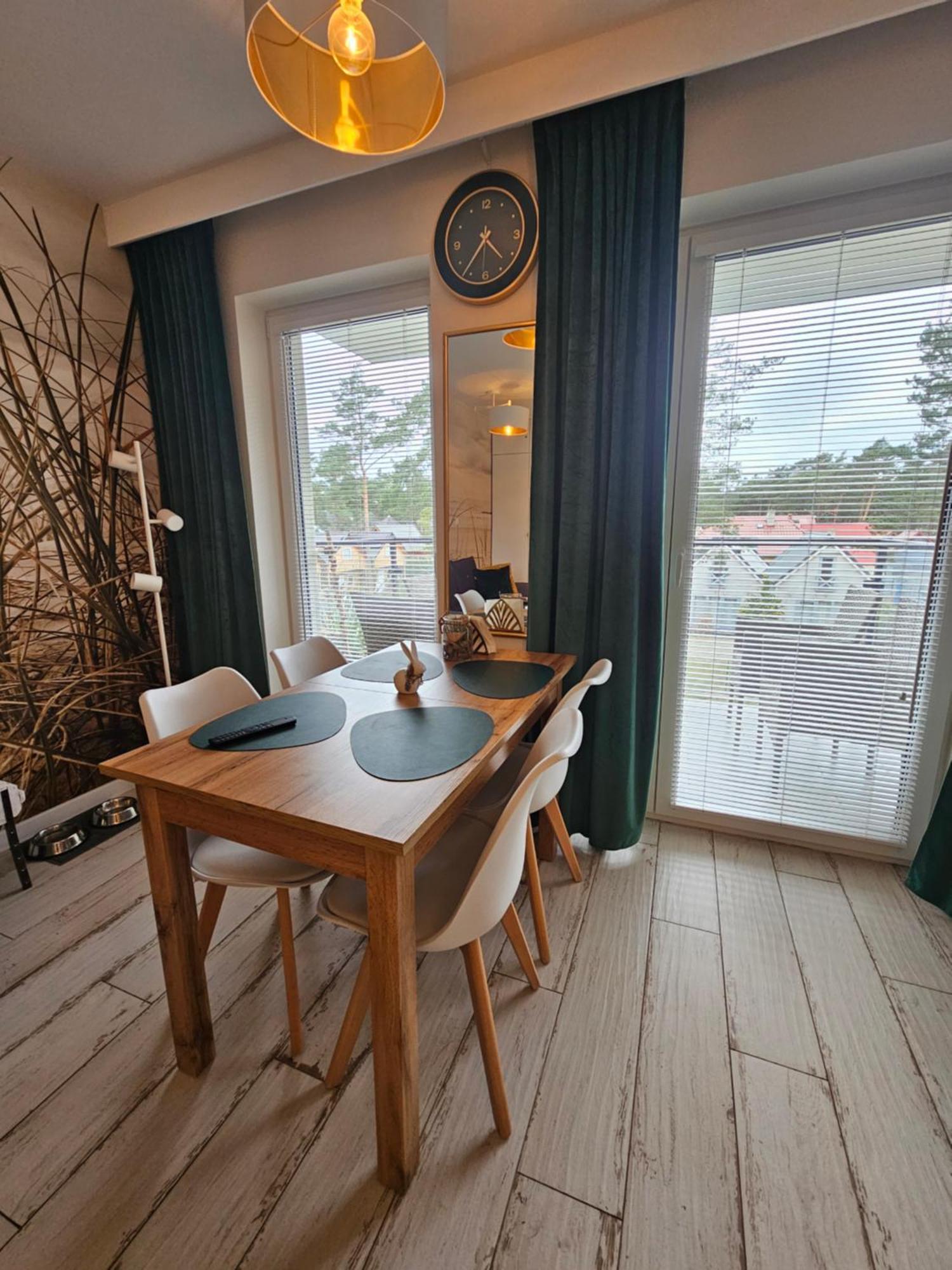Apartament Powstancow A23 Z Dostepem Do Basenu Baltic Apartament 포비에로보 외부 사진